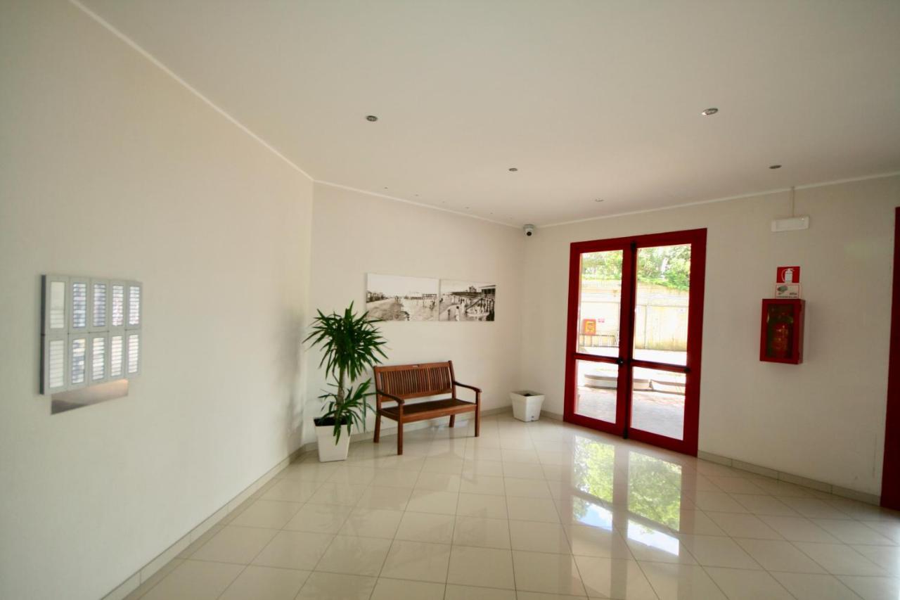 Ba- La Torre - Sea View - Apartment ลินญาโน ซับเบียโดโร ภายนอก รูปภาพ